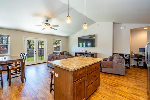 342 Comanche St, Flagstaff, AZ 86005 photo 8