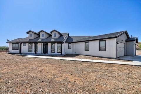 1411 E Red Range Way, Phoenix, AZ 85085 photo 1