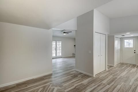 150 W Wagoner Rd, Phoenix, AZ 85023 photo 8