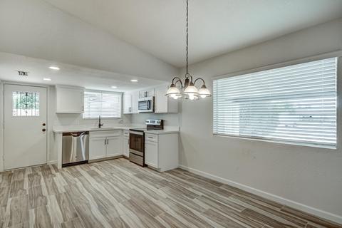 150 W Wagoner Rd, Phoenix, AZ 85023 photo 11