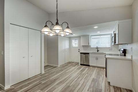 150 W Wagoner Rd, Phoenix, AZ 85023 photo 9