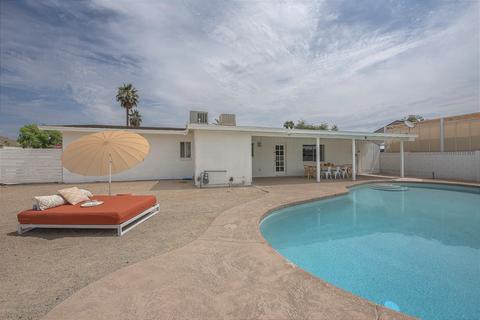 2901 E Windrose Dr, Phoenix, AZ 85032 photo 15
