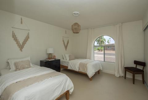 2901 E Windrose Dr, Phoenix, AZ 85032 photo 14