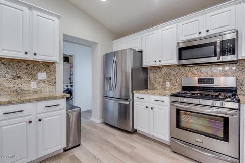 4835 E Piccadilly Rd, Phoenix, AZ 85018 photo 14