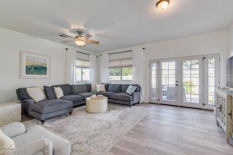 4835 E Piccadilly Rd, Phoenix, AZ 85018 photo 4