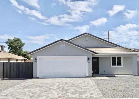 2917 E Mobile Ln, Phoenix, AZ 85040 photo 1