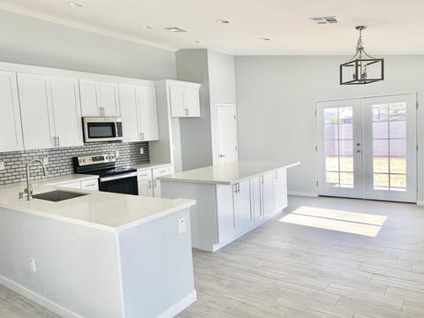 2917 E Mobile Ln, Phoenix, AZ 85040 photo 4