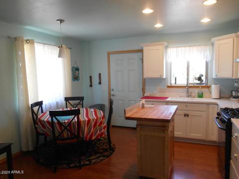 2549 E Burton Ln, Overgaard, AZ 85933 photo 6