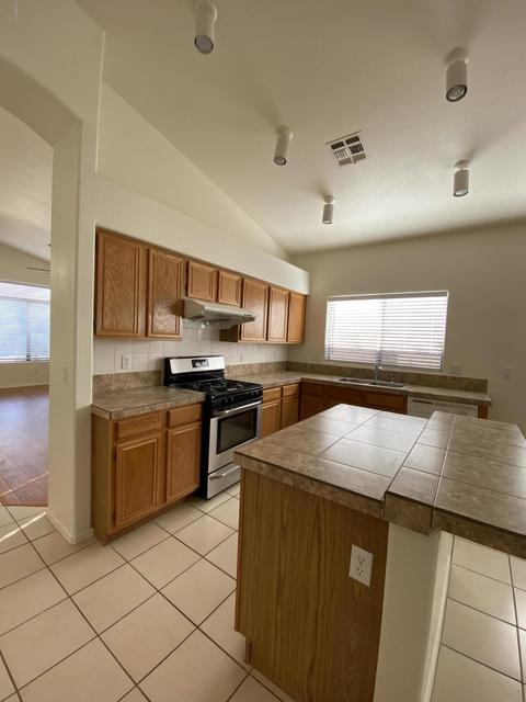1500 E Sunrise Way, Gilbert, AZ 85296 photo 4