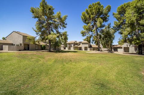 240 E Betty Elyse Ln, Phoenix, AZ 85022 photo 17