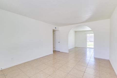 4727 E Darrel Rd, Phoenix, AZ 85042 photo 6