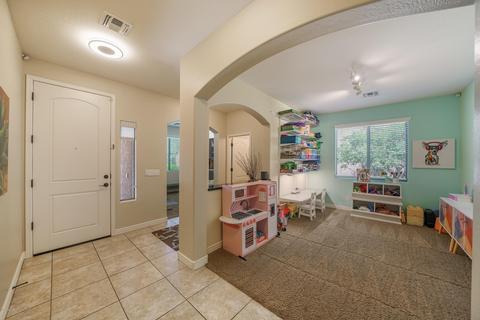 4032 E Hashknife Rd, Phoenix, AZ 85050 photo 7