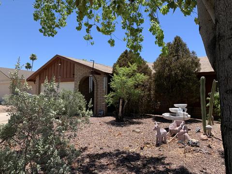 2601 E Marilyn Rd, Phoenix, AZ 85032 photo 1