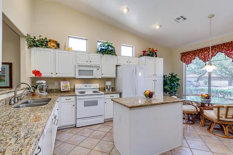 4583 E Sycamore Ct, Gilbert, AZ 85298 photo 6