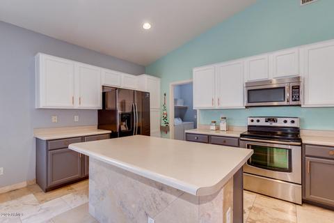 872 S Roca St, Gilbert, AZ 85296 photo 4