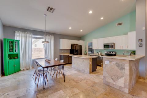 872 S Roca St, Gilbert, AZ 85296 photo 9