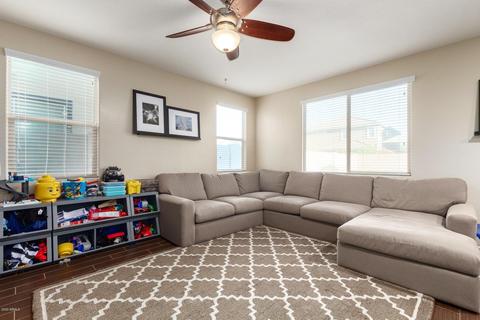 3943 E Sourwood Dr, Gilbert, AZ 85298 photo 8