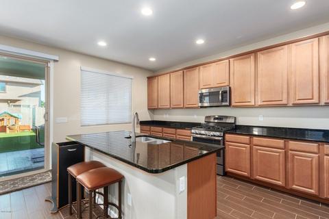 3943 E Sourwood Dr, Gilbert, AZ 85298 photo 5