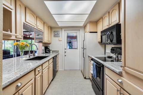 1189 E Redfield Rd, Tempe, AZ 85283 photo 16