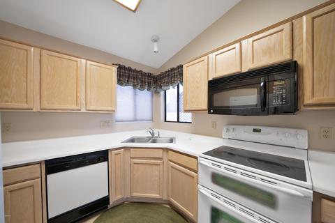 4431 E Mountain Vista Dr, Phoenix, AZ 85048 photo 4