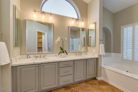 1420 E Desert Flower Ln, Phoenix, AZ 85048 photo 11