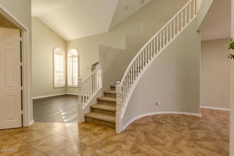 1420 E Desert Flower Ln, Phoenix, AZ 85048 photo 3