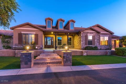 3233 E Melody Dr, Phoenix, AZ 85042 photo 2