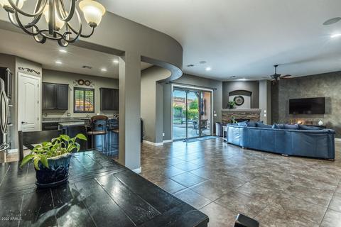 3233 E Melody Dr, Phoenix, AZ 85042 photo 8