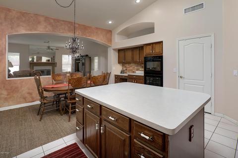 883 E Liberty Ln, Gilbert, AZ 85296 photo 13
