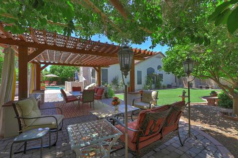 883 E Liberty Ln, Gilbert, AZ 85296 photo 6