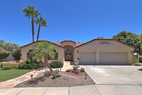 883 E Liberty Ln, Gilbert, AZ 85296 photo 3