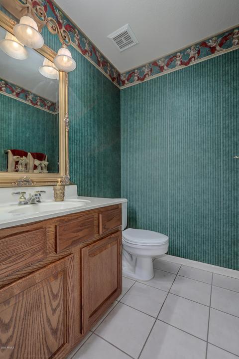 883 E Liberty Ln, Gilbert, AZ 85296 photo 17