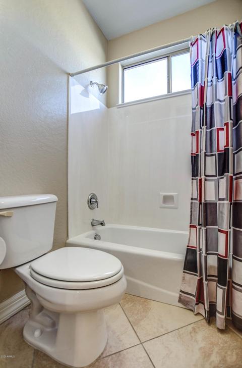 3096 E Coconino Dr, Gilbert, AZ 85298 photo 2
