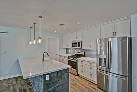 919 E Cheryl Dr, Phoenix, AZ 85020 photo 2