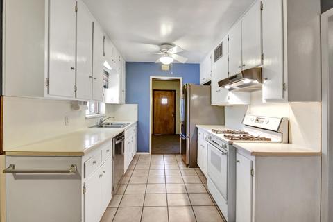 3307 N 43rd Pl, Phoenix, AZ 85018 photo 10