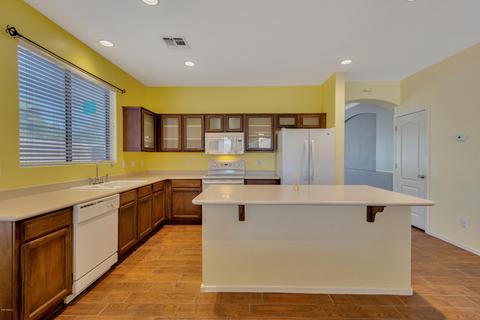 3360 E Hampton Ln, Gilbert, AZ 85295 photo 9
