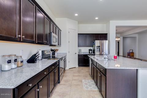 2691 E Indian Wells Dr, Gilbert, AZ 85298 photo 3