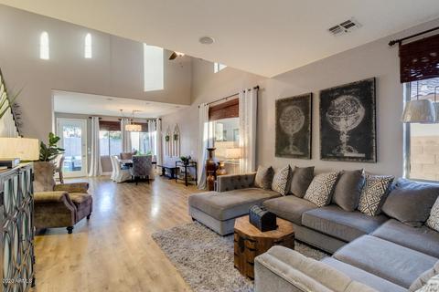 4081 E Clubview Dr, Gilbert, AZ 85298 photo 2