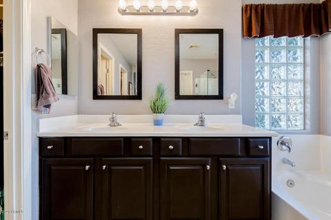 4081 E Clubview Dr, Gilbert, AZ 85298 photo 14