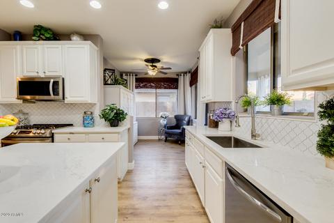 4081 E Clubview Dr, Gilbert, AZ 85298 photo 8