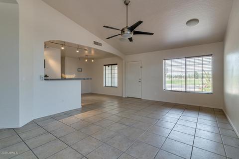 1671 W Juniper Ave, Gilbert, AZ 85233 photo 5