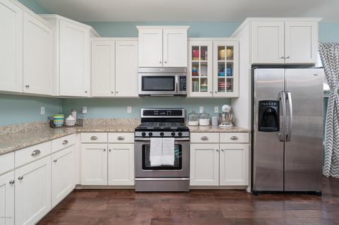 3557 E Amber Ln, Gilbert, AZ 85296 photo 6