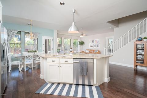 3557 E Amber Ln, Gilbert, AZ 85296 photo 9