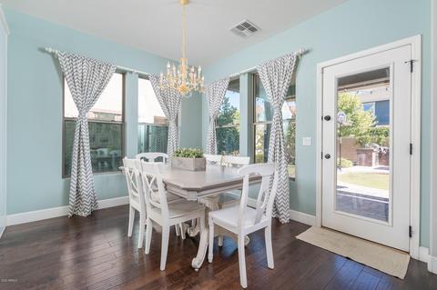 3557 E Amber Ln, Gilbert, AZ 85296 photo 10