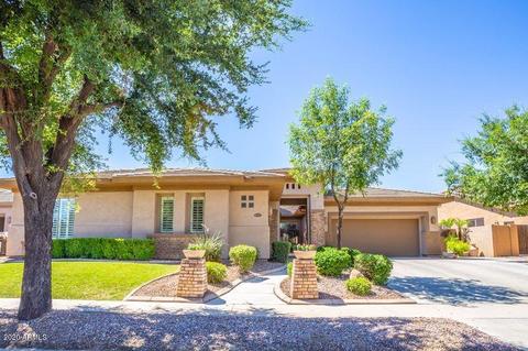 4637 E Carriage Ct, Gilbert, AZ 85297 photo 2