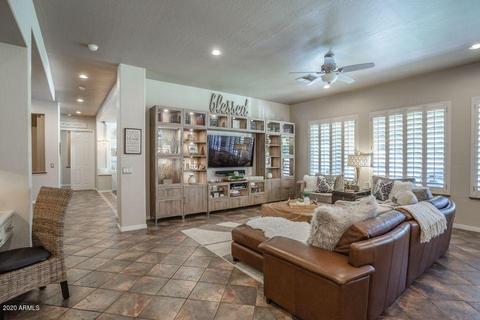 4637 E Carriage Ct, Gilbert, AZ 85297 photo 12