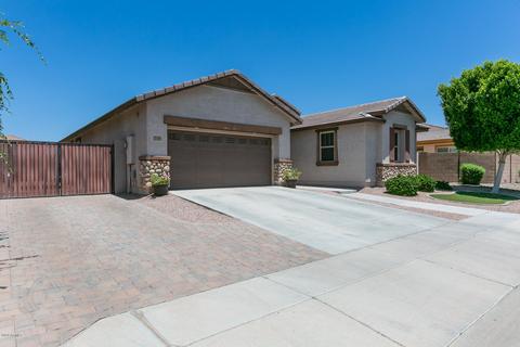2924 E Preston St, Mesa, AZ 85213 photo 1