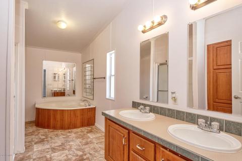8580 E Aarons Run, Hereford, AZ 85615 photo 9