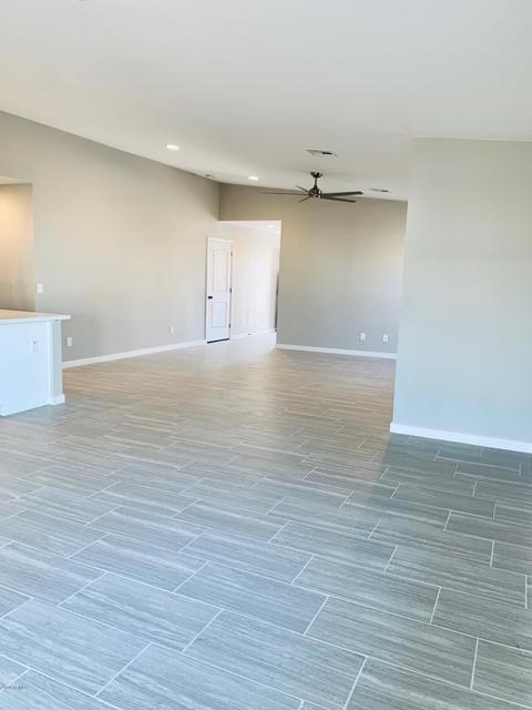 2547 E Illini St, Phoenix, AZ 85040 photo 17