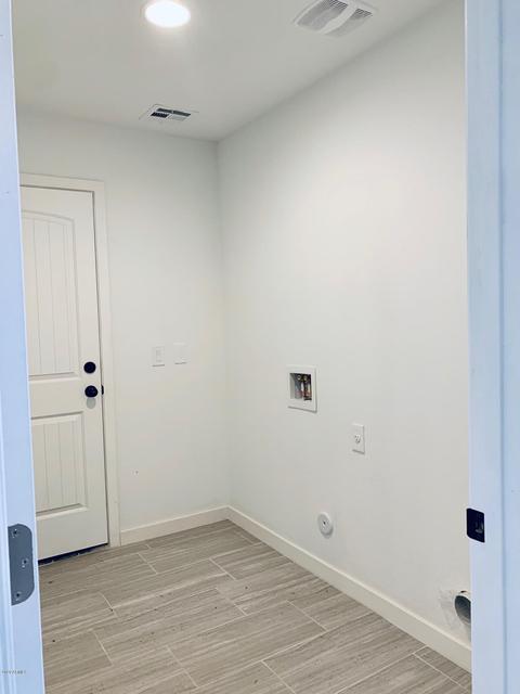 2547 E Illini St, Phoenix, AZ 85040 photo 20